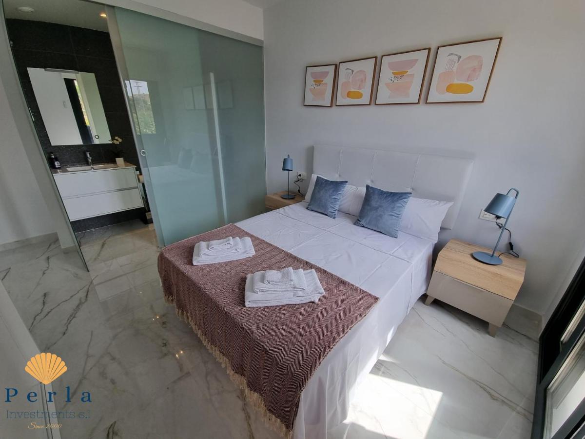 Perla Holidays - 3 Apartamentos De Alta Calidad Dehesa de Campoamor  Exteriör bild